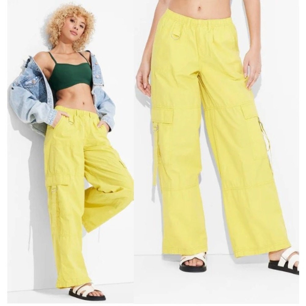 NWT Wild Fable Pull On Wide Leg Cargo Pants Yellow Women's Size XXS